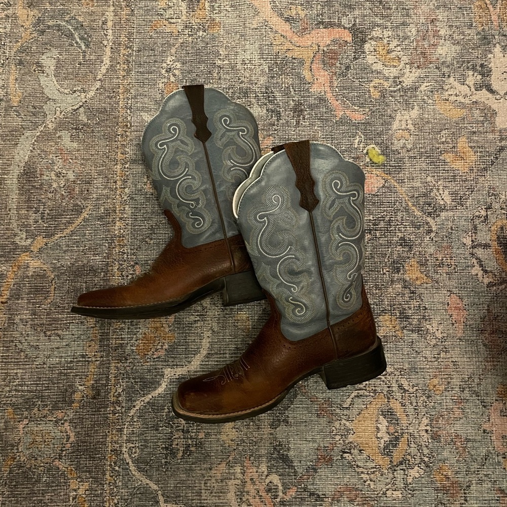 Arita boots !!